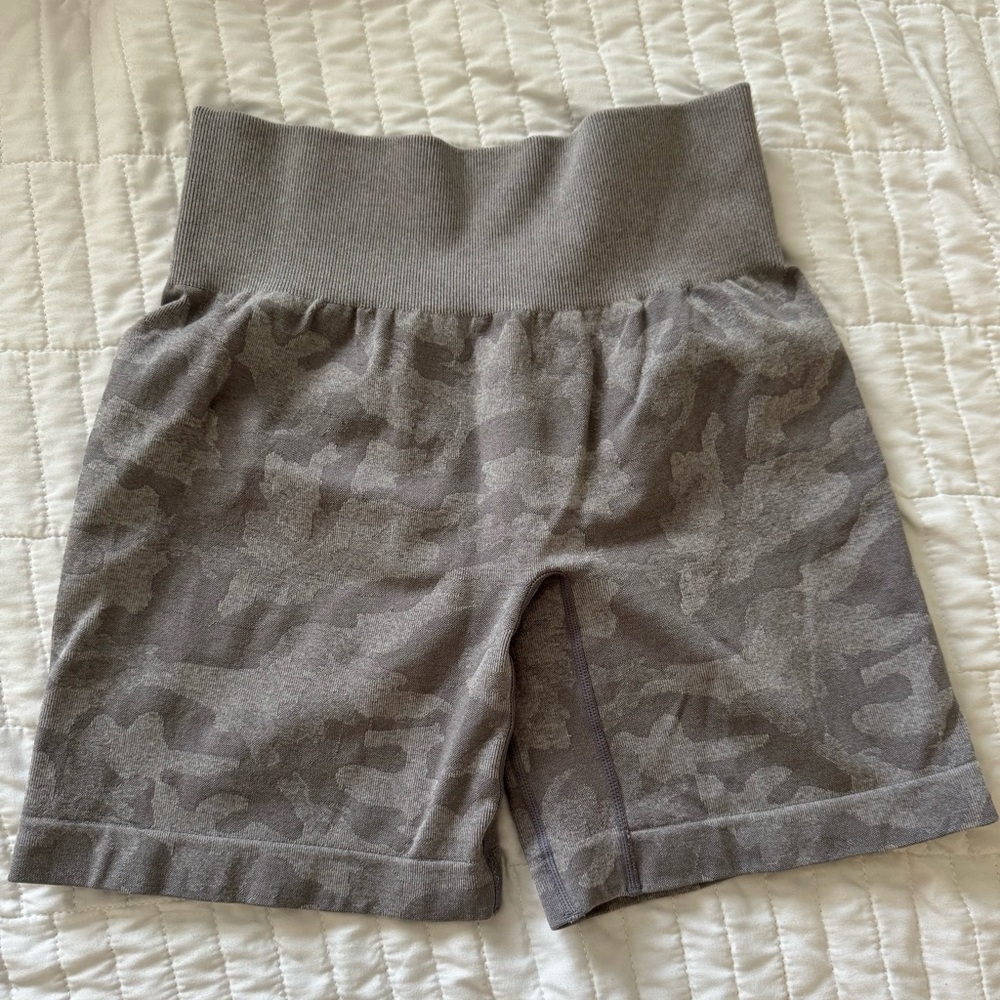 NVGTN Shorts
